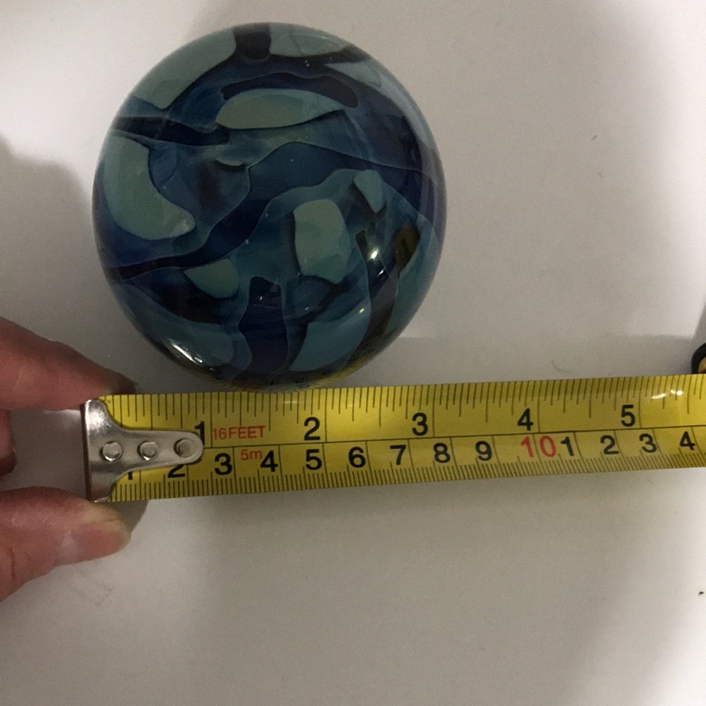 Art glass paperweight signed and dated excellent condition vintage Eikholt - Picture 8 of 9
